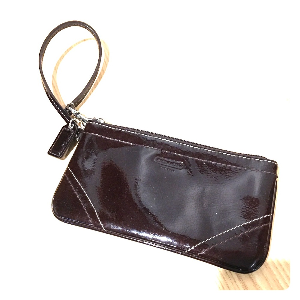 Shiny leather Coach wristlet